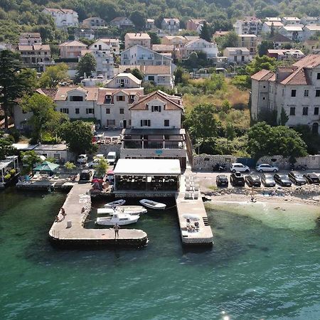 Apartments Barba Kotor Bagian luar foto
