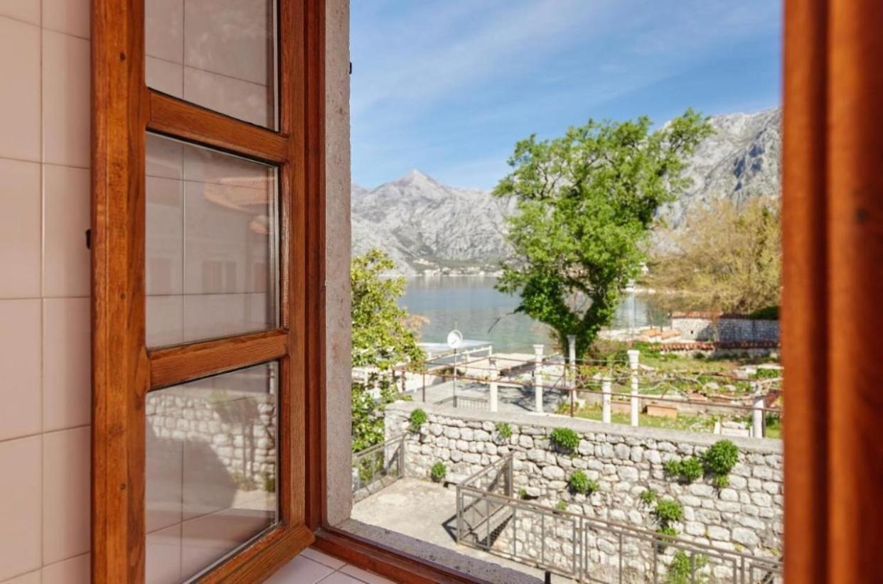Apartments Barba Kotor Bagian luar foto