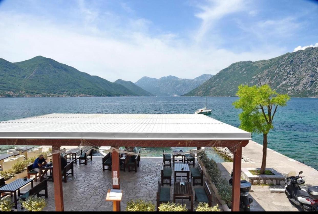 Apartments Barba Kotor Bagian luar foto