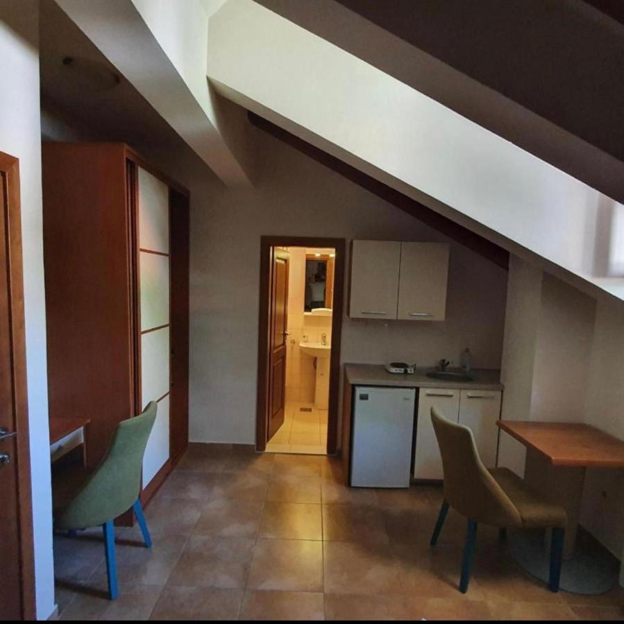 Apartments Barba Kotor Bagian luar foto